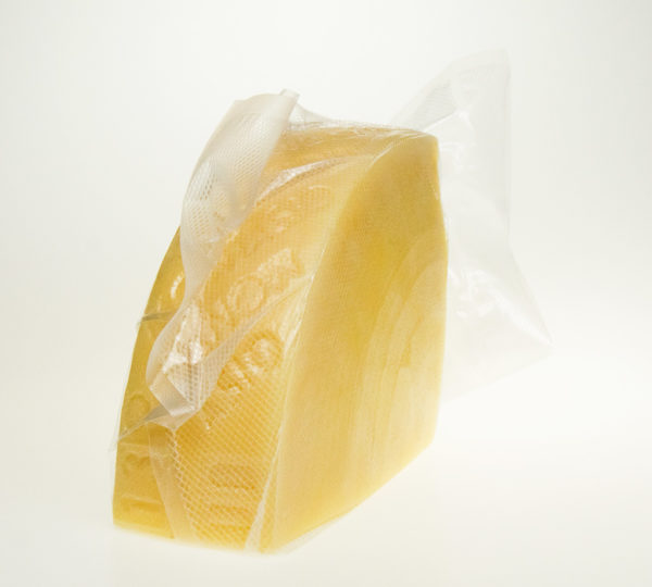 Montasio dop mezzano biologico - immagine 2